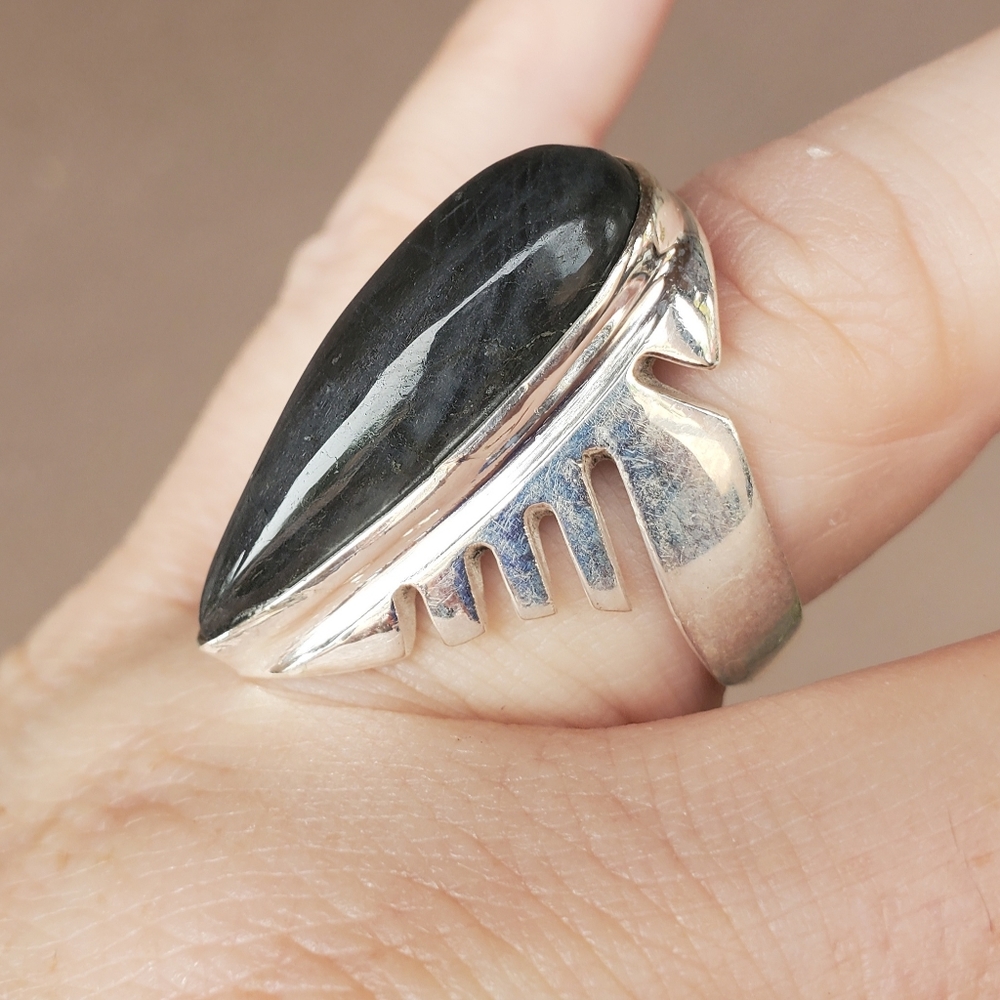 New Men's Iolite Sunstone Silver Statement Ring. - Picture 14 of 16